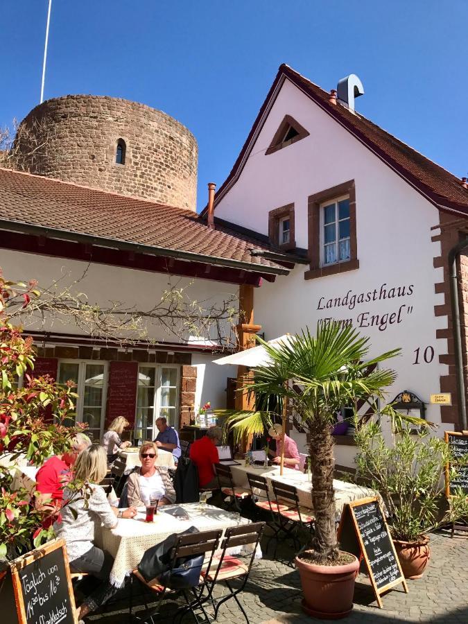 Landgasthaus "Zum Engel" Neuleiningen Esterno foto
