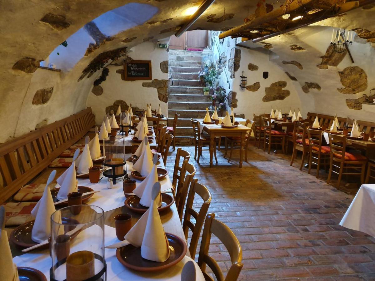 Landgasthaus "Zum Engel" Neuleiningen Esterno foto